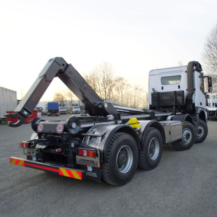 Abrollkipper Mit Lkw Haken T Hd Series Bob Sistemi Idraulici Spa