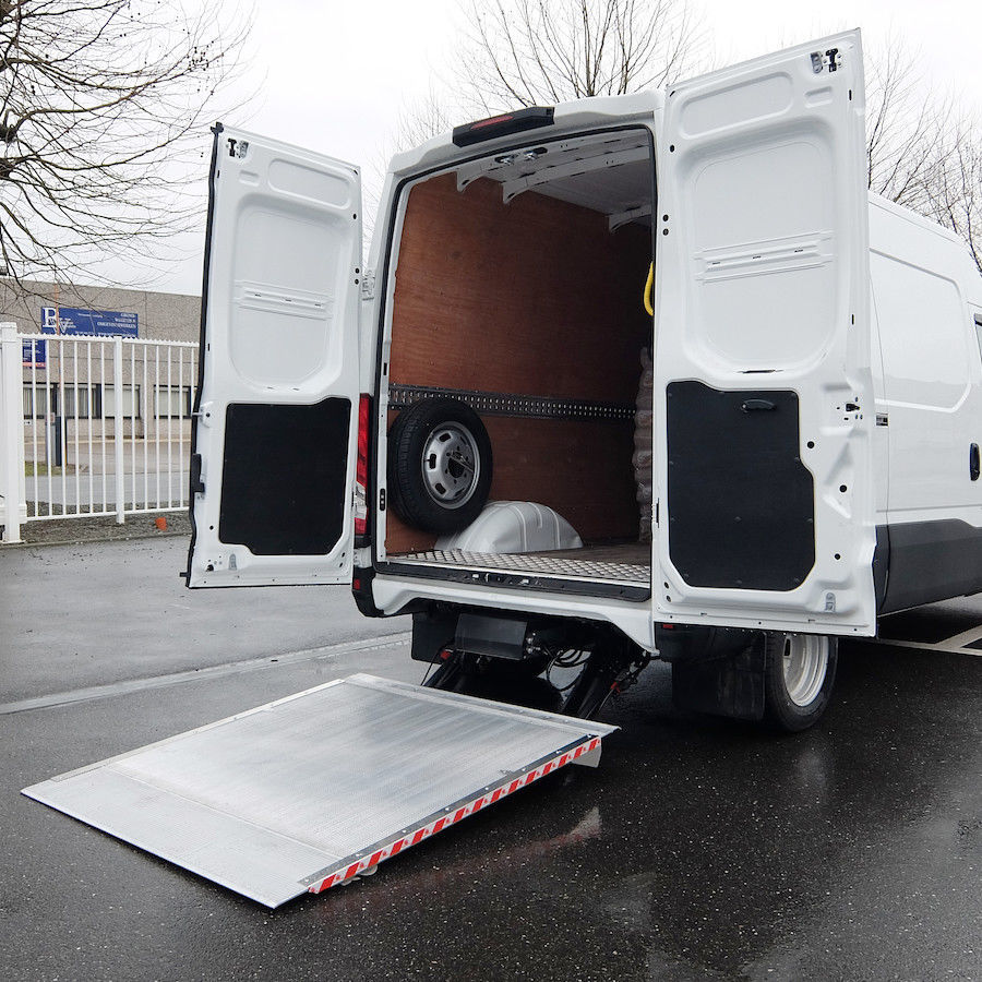 Einziehbare Ladebordwand Dh Lsp Series Dhollandia F R Transporter