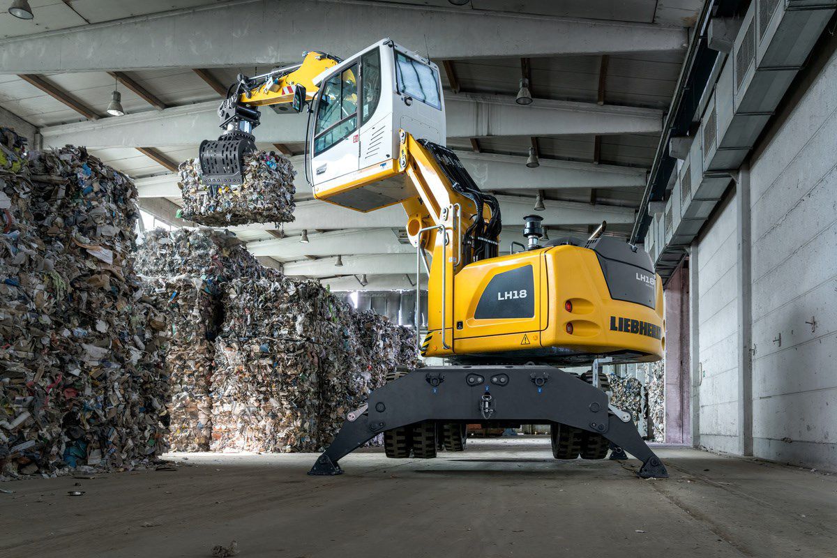 Mobiler Umschlagbagger Lh M Series Liebherr Mischtechnik