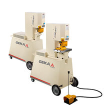 Halbautomatische Stanzmaschine / hydraulisch...