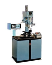Auswuchtmaschine mit vertikaler Achse HVR Hines Industries