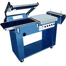 halbautomatischer Winkelschwei&szlig;er mit Schrumpftunnel 15 p/min sharppack machines