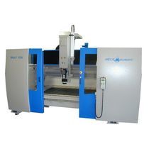 Hochpr&auml;zisions-3-Achsen-CNC-Vertikal-Bearbeitungszentrum f&uuml;r Formen und Matrizen max. 2100 x 1520 x 850 mm | Fix TRIAX MECANUMERIC