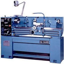 Konventionelle Drehmaschine 40" | KL1440 Atrump Machinery