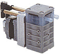 Membranpumpe f&uuml;r Labors und medizinische Anwendungen Flow to 110 ml/min - Models 7039/7049 Clark