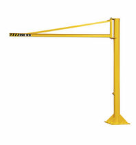 S&auml;ulenschwenkkran (dreieckig) 150 - 2000 kg, 2 - 7 m | PFT COMEGE