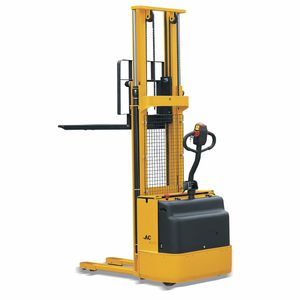 elektrischer Stapler / Geh