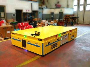 FTS für Materialumschlag / elektrisch / Rundstrahl / für schwere Lasten
