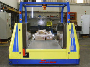 Fahrerloses Transportsystem / für Materialumschlag / zum Beladen / für Lagerhallen / zum Entladen