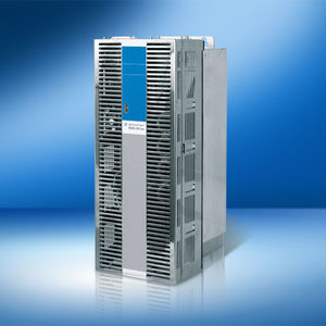 AC-Servoregler / 1-3 Achsen