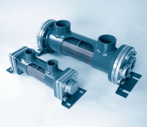 Rohrbündel Wärmetauscher / Wasser/Öl / für Industrieanwendungen