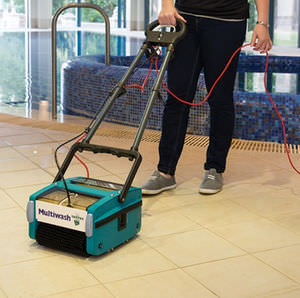 handgeführte Scheuersaugmaschine / mit Kabelzufuhr / Vielzweck