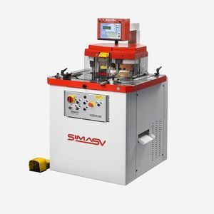 Ausklinkmaschine mit variablem Winkel / hydraulisch / CNC / Stanzen