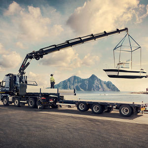 LKW-montierter Kran / mit Ausleger / zusammenklappbar / Hafen