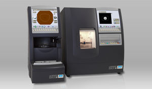 Bördelmaschine für optische Linse
