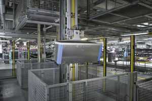 Schienengeführtes Fahrzeug / für Materialhandling