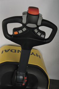 elektrischer Hubwagen / Geh / für Lagerhallen / Mehrzweck