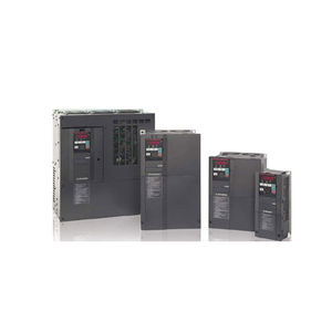 Frequenzwandler mit Vektorantrieb / vertikal / PLC