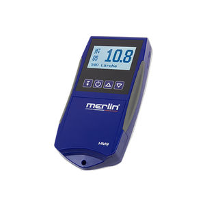 Feuchtemesser für Holz / mit Digitalanzeige / tragbar