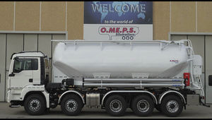 Transport-LKW / Tanklast für Pulver und Granulat / 5-Achsen