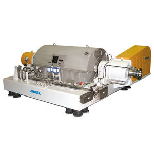 zentrifugaler Dekanter / horizontal / für die chemische Industrie