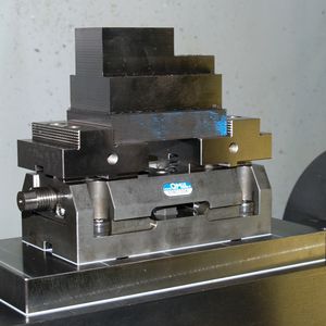 Maschinenschraubstock / manuell / horizontal / Schrauben