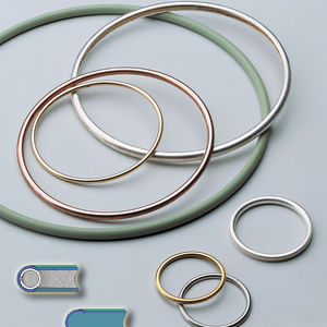 Ring-Lippen-Dichtung / gefedert / C-Ring / Metall