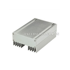 Gehäuse für PC / Schalttafelmontage / Aluminium / extrudiert