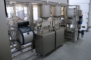automatische Form-, Füll- und Verschließmaschine