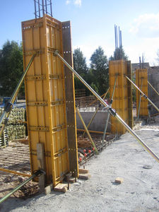 Metallschalung / Säulen / für Beton / modular
