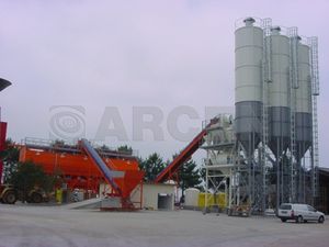 festinstallierte Betonmischanlage / horizontal