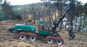 radmobile Holzerntemaschine