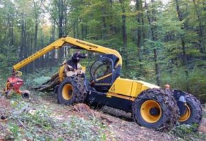 radmobile Holzerntemaschine