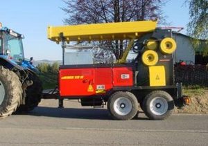 mobiler Kran / für Forstwirtschaft / kompakt
