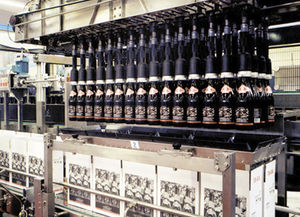 Kartonpacker Auspacker / Toplader / automatisch / für Flasche / für die Lebensmittel- und Getränkeindustrie