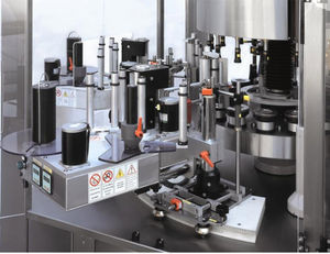 automatische Etikettiermaschine / drehbar / für Flaschen