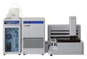 Ionenchromatograph / Labor / Multidetektor / Autosampler
