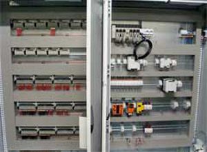 elektrischer Schrank / freistehend / doppeltürig / Modul