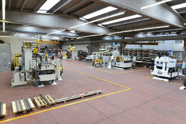 CISAM IMPIANTI s.r.l. Press Feeding Equipment Photo 2