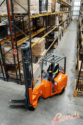 narrow aisle side loader forklift