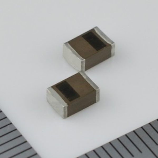 Batterie mit Festelektrolyt SoLiCell FDK rechteckig