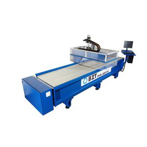 CNC-Fräsmaschine / 3-Achs 1