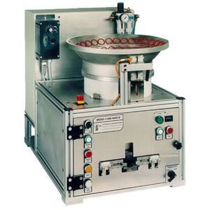 halbautomatische Montagemaschine