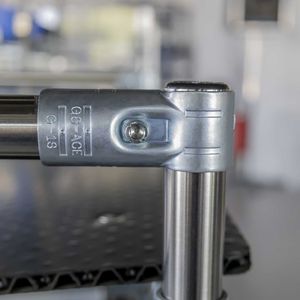 Rohrverbinder / galvanisiertem Stahl 1