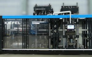 Rollen-Thermoformmaschine