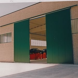 Schiebetür 1