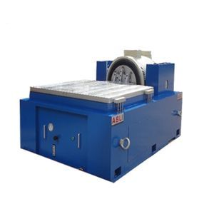 luftgekühlter elektrodynamischer Schwingerreger 1