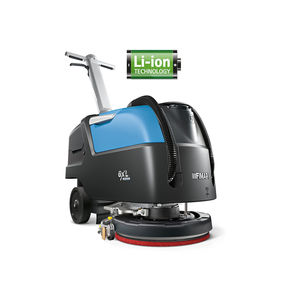 handgeführte Scheuersaugmaschine 1