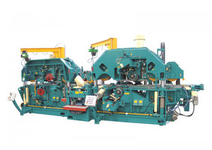 festinstallierte Hobelmaschine