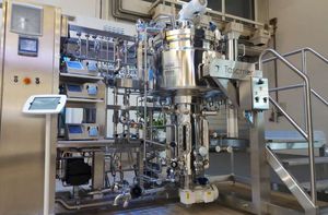 Fermenter zur Kultur von Mikroorganismenfür hydroponische Kultur